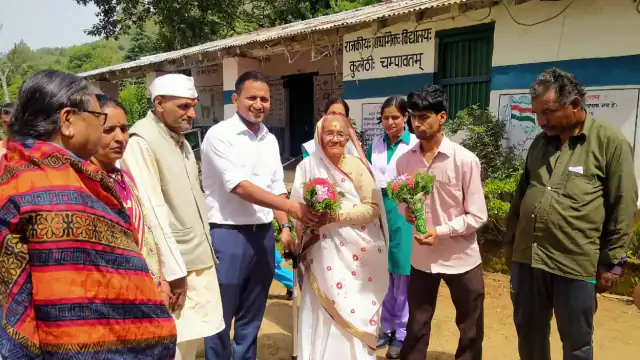 सीएम धामी-कांग्रेस की निर्मला सहित चार प्रत्याशियों के बीच टक्कर, 11 बजे तक 33.91 प्रतिशत मतदान