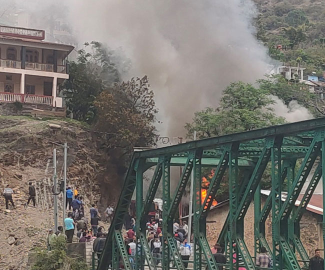 त्यूणी अग्निकांडः दो मासूमों के शव बरामद,दो की तलाश जारी