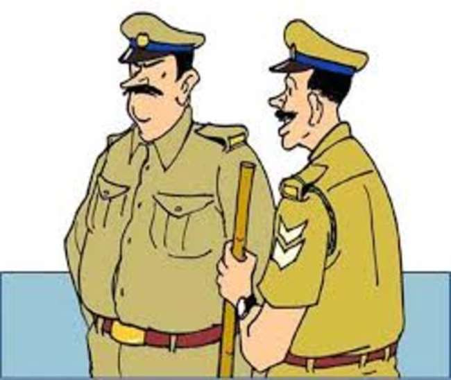 इंतजार दूल्हे का था आ पहुंची पुलिस