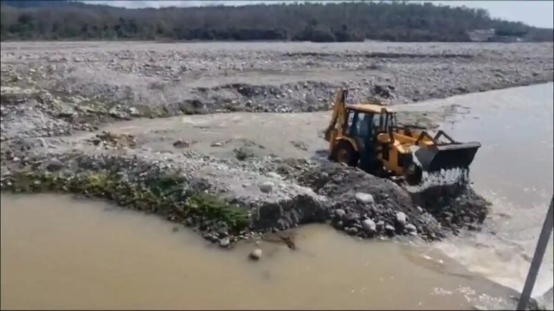 दो दिन बारिश से दो पेयजल प्लांट ध्वस्त,रामनगर में सोमवार को नही पेयजल आपूर्ति