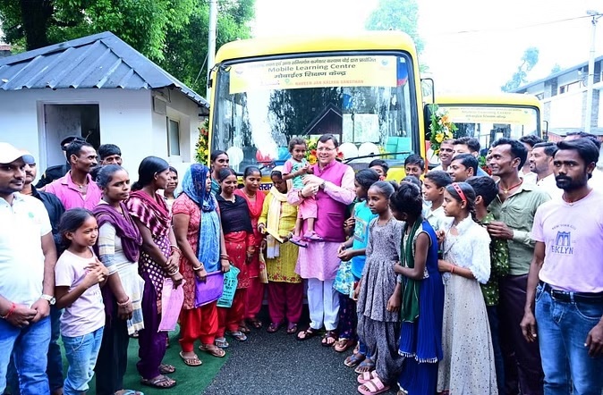 सीएम धामी ने किया मुख्यमंत्री विद्यार्थी कल्याण योजना का शुभारंभ