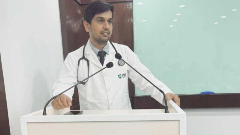 मैक्स अस्पताल देहरादून के डॉक्टर्स ने एडवांस्ड प्रिसीजन कैंसर ट्रीटमेंट क बारे में किया जागरूक