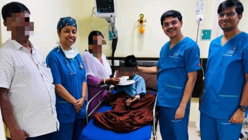 मणिपाल अस्पताल ईएम बाईपास और मुकुंदपुर क्लस्टर ने सात वर्षीय बच्चे को दुर्लभ और जानलेवा अग्न्याशय की चोट से समय पर ईआरसीपी प्रक्रिया द्वारा बचाया