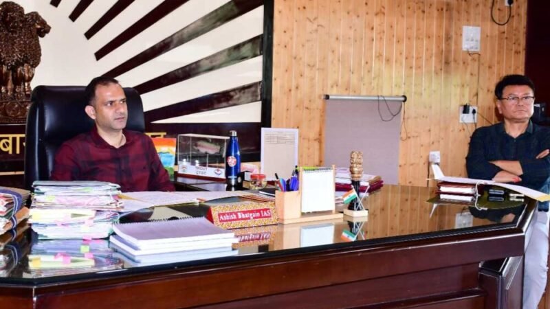 जिलाधिकारी आशीष भटगांई ने स्प्रिंग एवं रिवर रिजुविनेशन अथॉरिटी (सारा) की बैठक ली