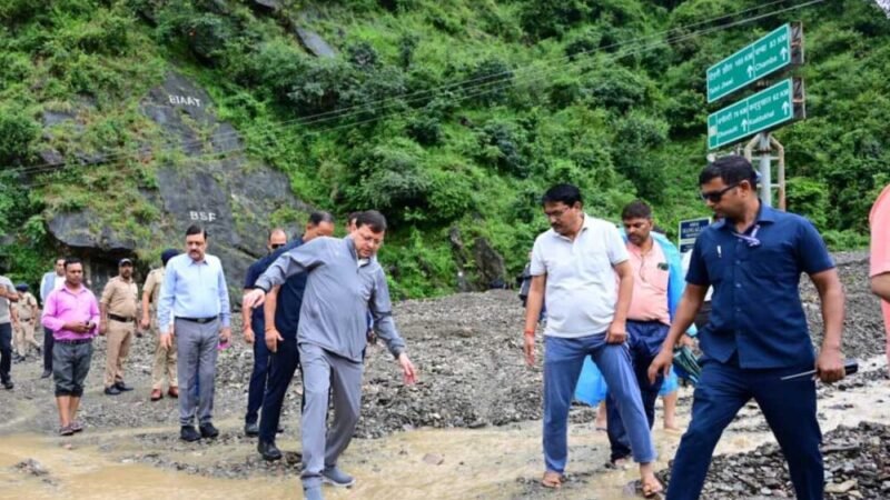 प्रधानमंत्री एवं केंद्रीय गृह मंत्री ने मुख्यमंत्री धामी से उत्तराखंड में अतिवृष्टि की विस्तृत जानकारी प्राप्त की