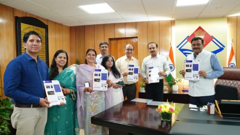 मुख्य सचिव ने किया एन.आई.सी. उत्तराखण्ड की त्रैमासिक न्यूज़लेटर ‘द डिजिटल थ्रेड‘ का विमोचन