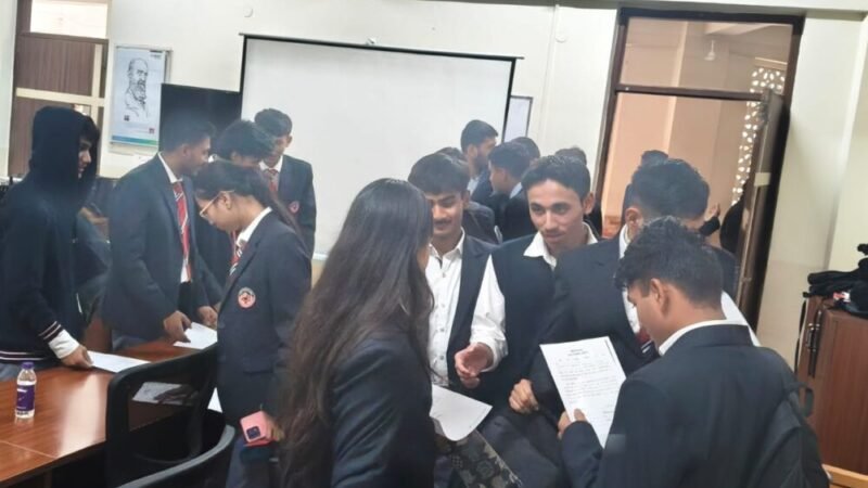 ड्ग्स के खिलाफ जिला प्रशासन सख्तः ग्राफिक एरा यूनिवर्सिटी में की गई सैकड़ों छात्रों की टेस्टिंग