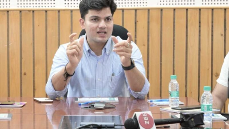 “जन-जन की सरकार, जन-जन के द्वार” अभियान के तहत मयकोटी में 24 दिसंबर को जिलाधिकारी की अध्यक्षता में आयोजित होगा बहुउद्देशीय शिविर