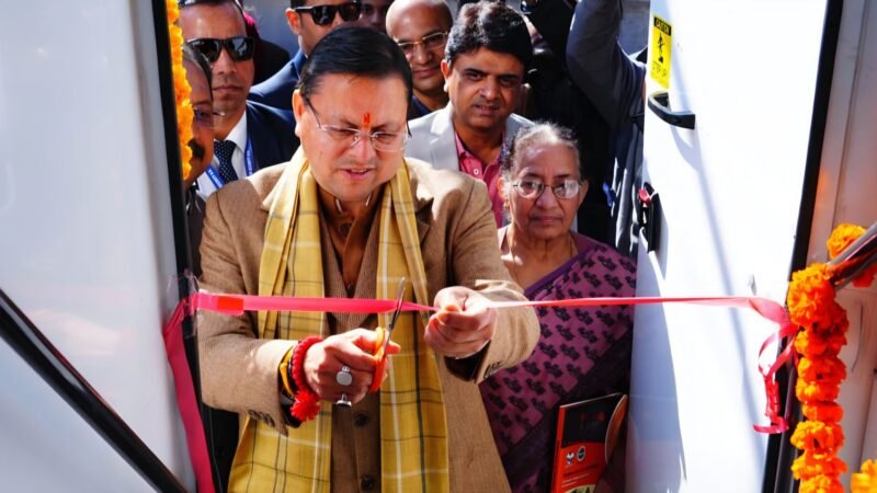 मुख्यमंत्री पुष्कर सिंह धामी ने छात्र कौशल संवर्धन हेतु ‘लैब ऑन व्हील्स’ को किया फ्लैग ऑफ… 