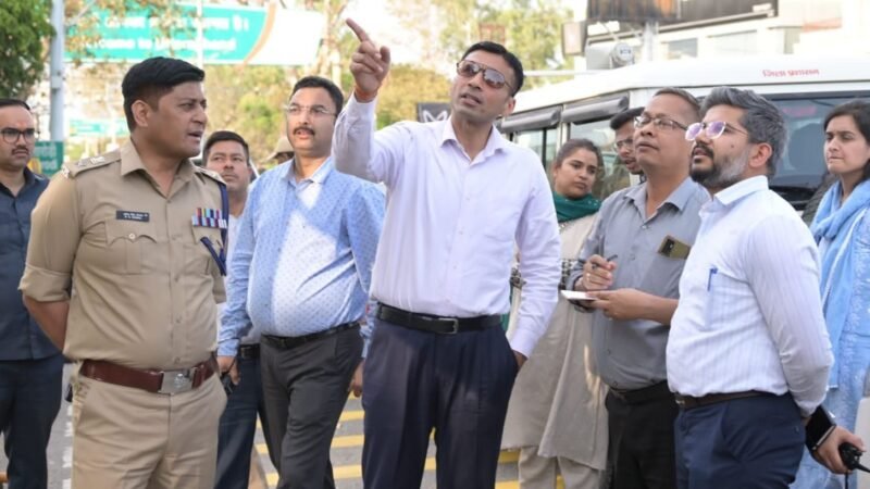 प्रधानमंत्री के प्रस्तावित दौरे से पहले देहरादून में तैयारियां तेज, डीएम ने आशारोड़ी से गढ़ीकैंट तक किया निरीक्षण…