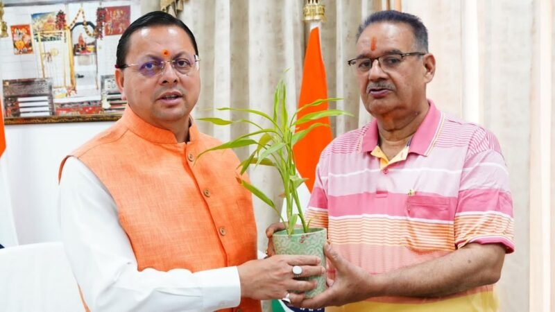 मुख्यमंत्री धामी से मिले मंत्री गणेश जोशी…