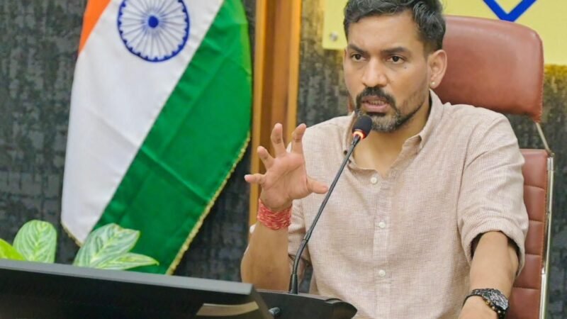 7 जुलाई तक जमा करें गणना प्रपत्र, नहीं तो मतदाता सूची से छूट सकता है नाम: डीएम
