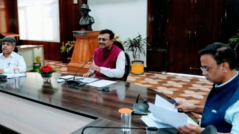 योजनाओं के आंकड़ों के साथ आमजन को मिल रहे लाभ का भी करें आकलन: मुख्य सचिव